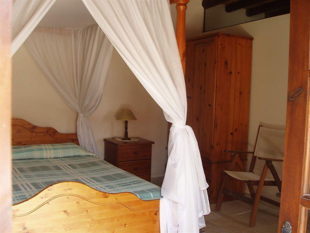 Niovi House Apartment Tochni Ngoại thất bức ảnh