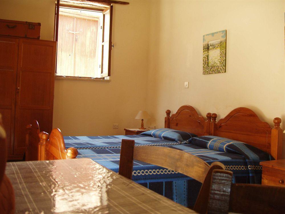 Niovi House Apartment Tochni Ngoại thất bức ảnh