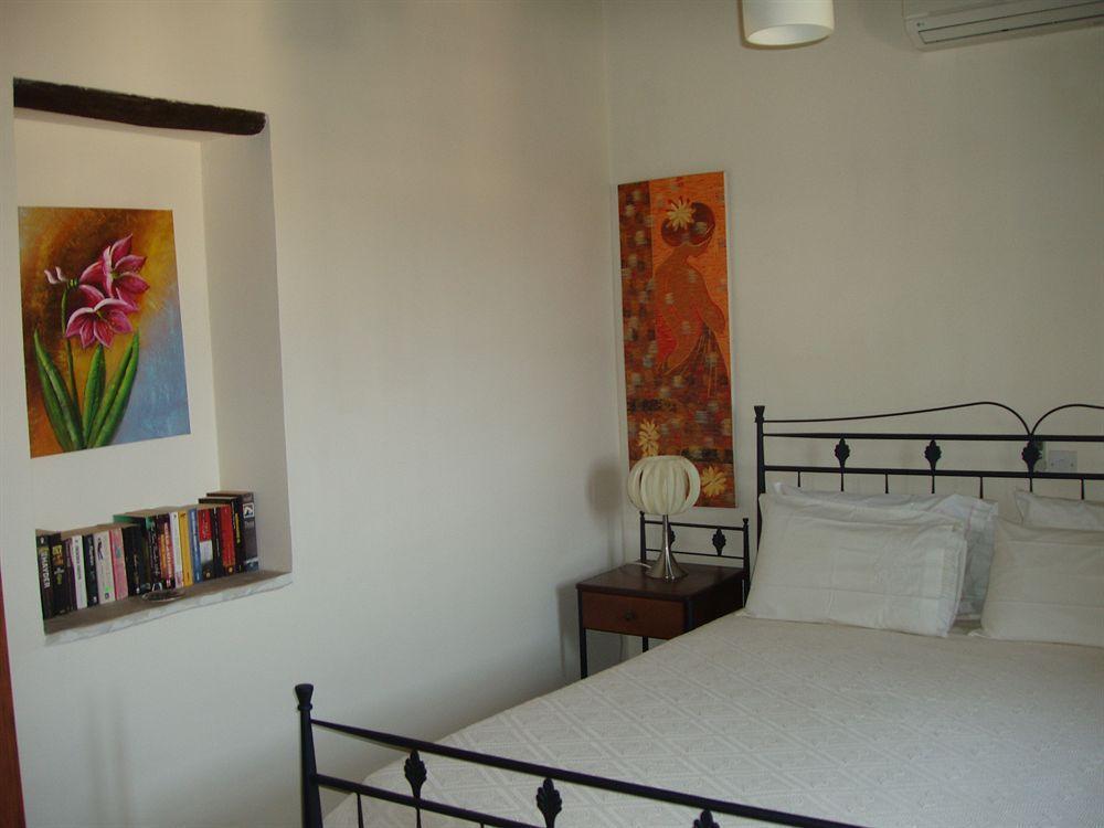 Niovi House Apartment Tochni Ngoại thất bức ảnh